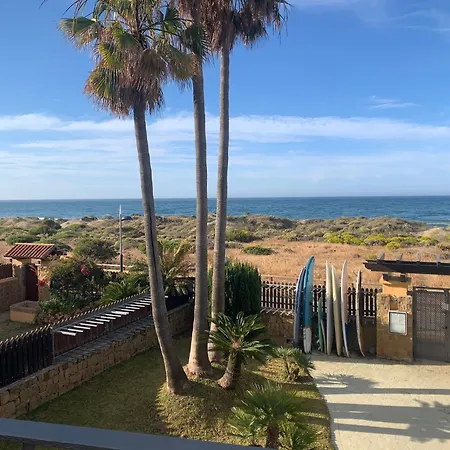 Tu Casa En Primera Linea De Playa De * 马尔韦利亚