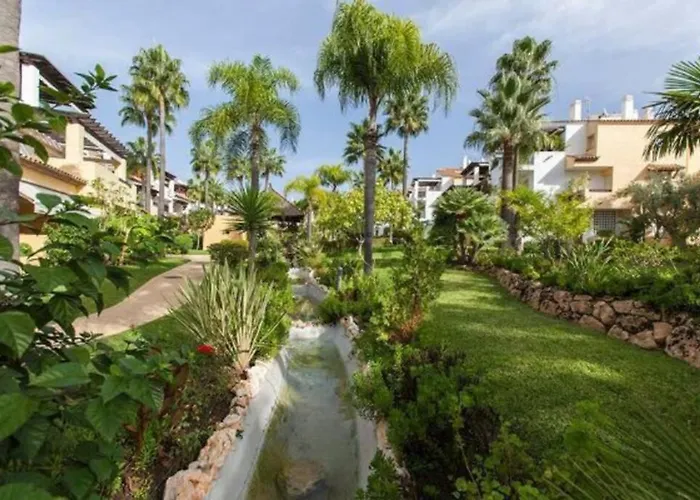 Tu Casa En Primera Linea De Playa De * Marbella